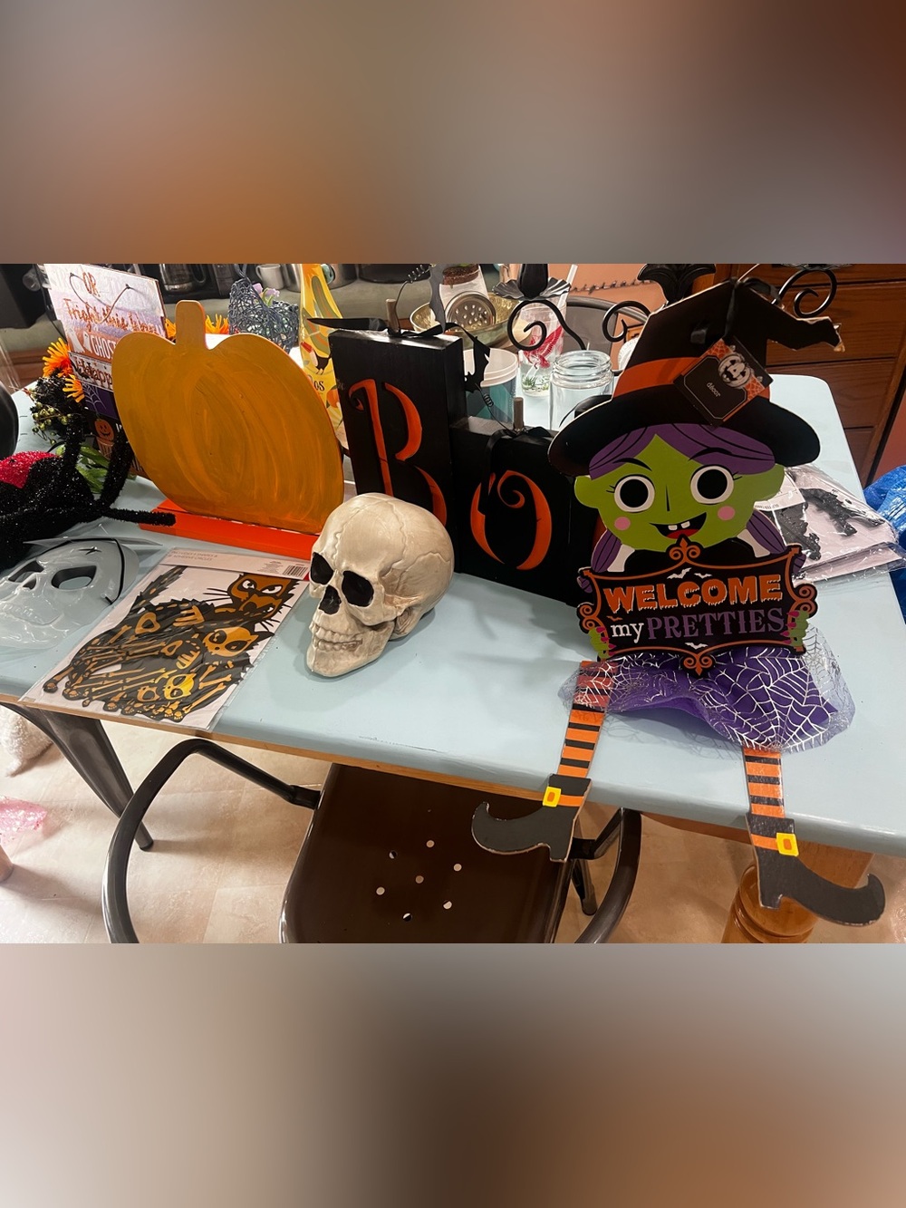 Halloween Skull & Witch Welcome Table Décor - Black, Orange, Green